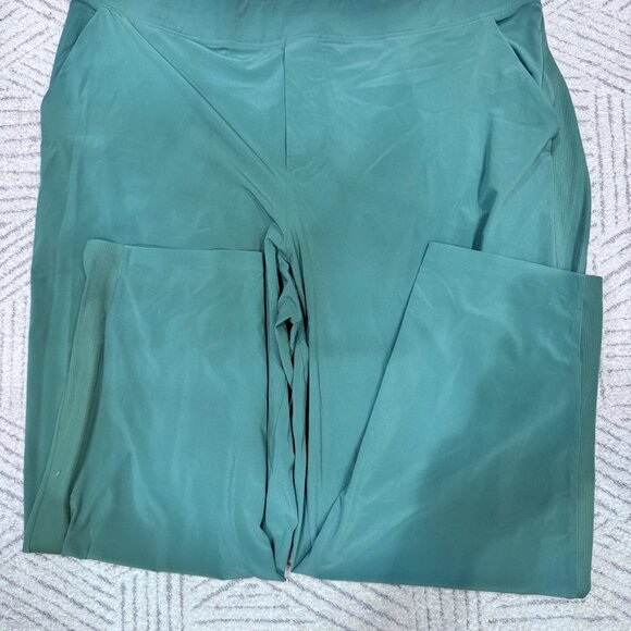 Athleta Green Lightweight Running Pants, Plus Size 22 - Picture 1 of 8